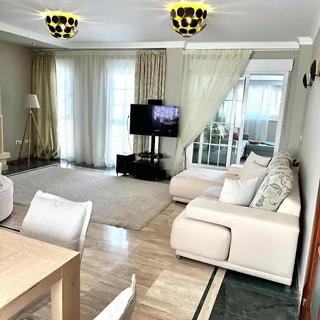 Valle Azul Villa *